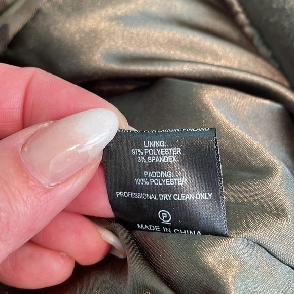 Generation Love Fran Camo Fur Hood Bomber Zip Up Jacket Size Medium Winter Cozy - Picture 9 of 11